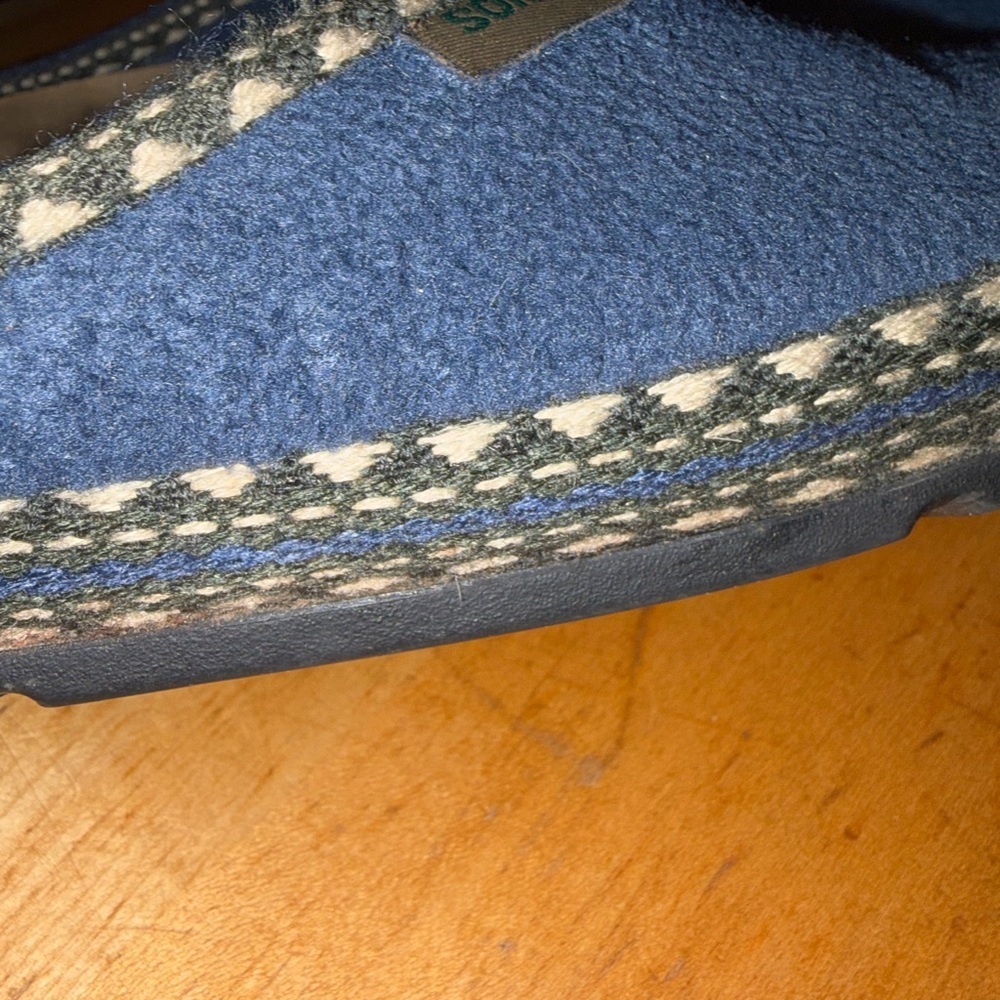 Sorel Royal Blue Fleece Slip-On Clogs/slippers women’s size 7 - Picture 8 of 9